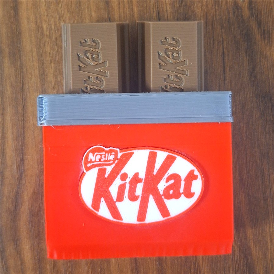 קליקר קיטקט אדום עם עטיפת Nestle KitKat
